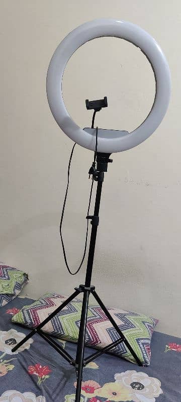 ring light with remote 1