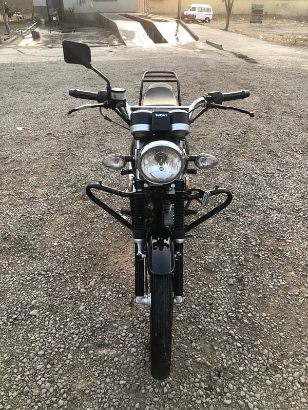 Suzuki gs 150 se 0