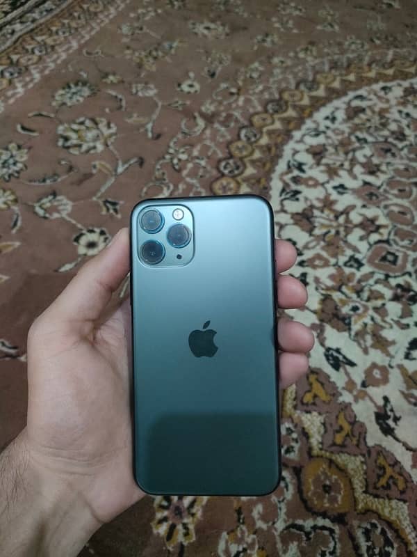 iphone 11 pro ( pta approved) 0