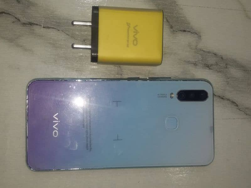 Vivo y17  8/256 with 65w adopter 0