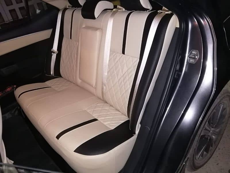 Seat cover Available 5