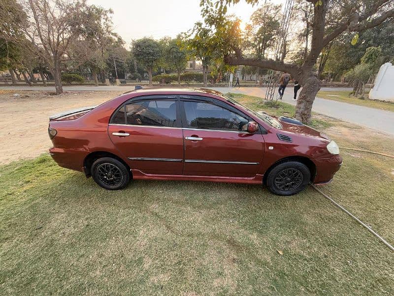 Toyota Corolla Altis 2002 5