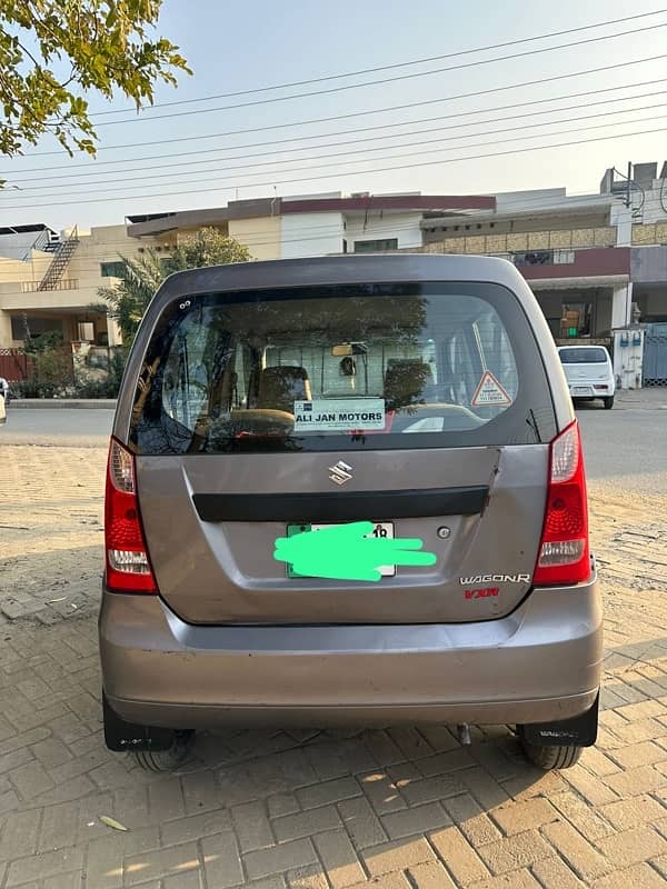 Suzuki Wagon R 2018 1