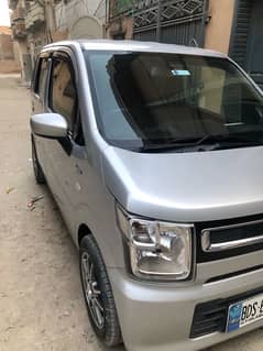 Suzuki Wagon R 2017 Hybrid 17/24