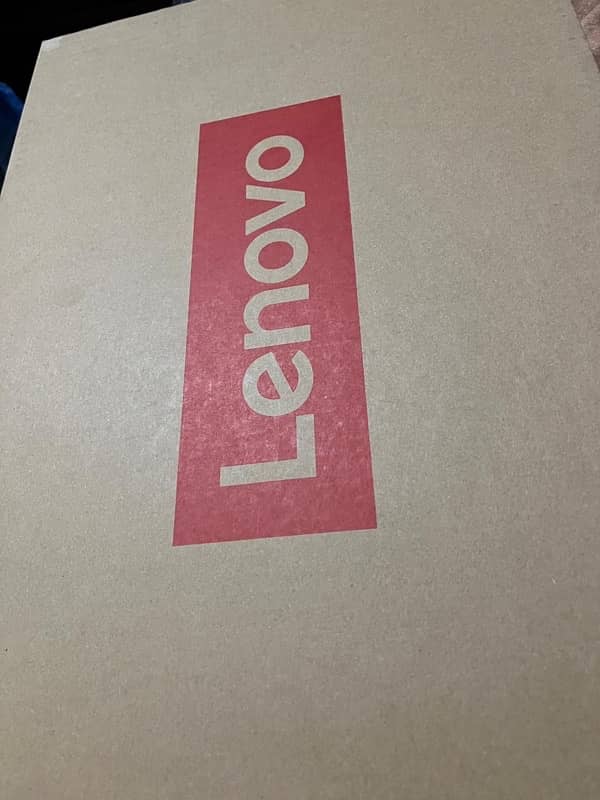 Lenovo IdeaPad Slim 3 15IRH8 1