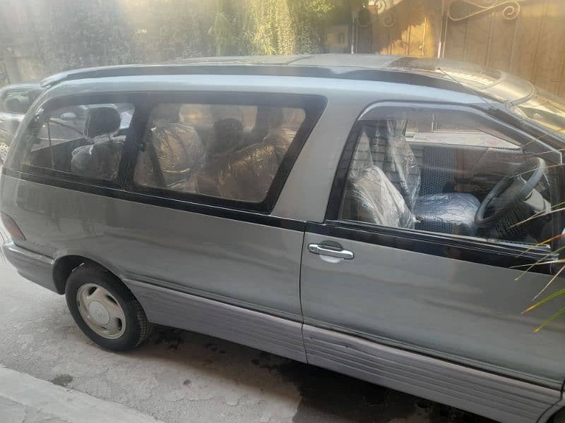 Toyota Previa 1991 7