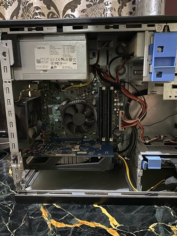 Core I5 16gb ram 500gb hdd Amd R7 250 1 gb Gddr 5 128 bit 1