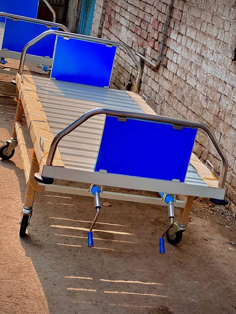 Hospital Furniture Manufacture, Delivery Table, Hospital Beds 12