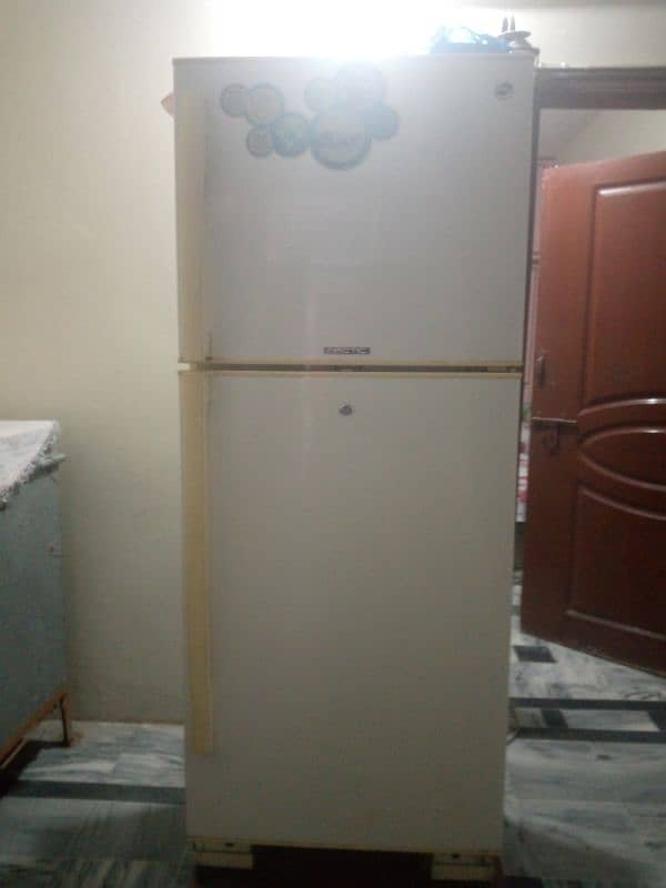 refrigerator for sale 0