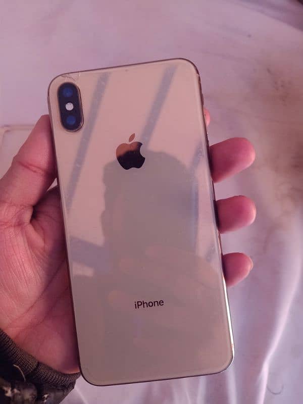 I phone xs Max's 1