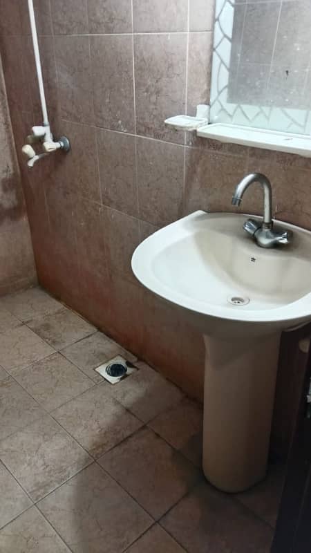 8 Marla Furnished House For Rent In Bahria Town Lahore 3