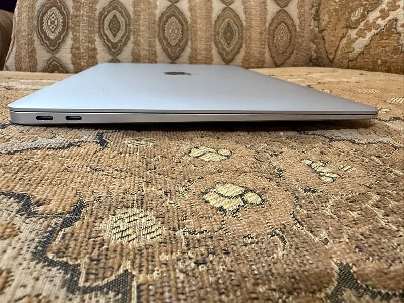 Macbook Air 13.3’’ 8GB/512GB M1 2020 Silver 6