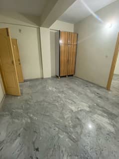 BRAND NEW INDEPENDENT FLATS AVAILABLE IN SARGODHA