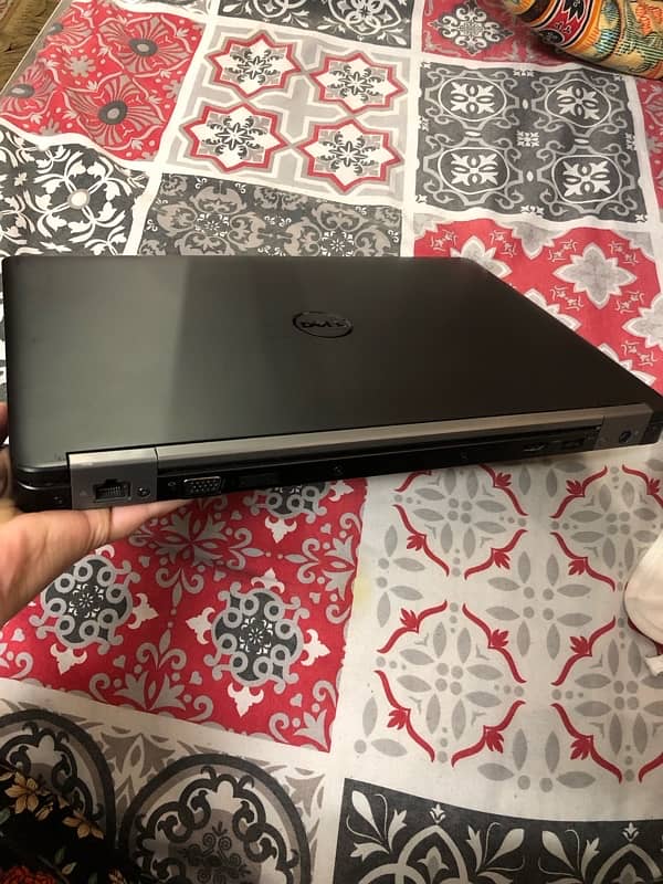 DELL LATITUDE E5470 2