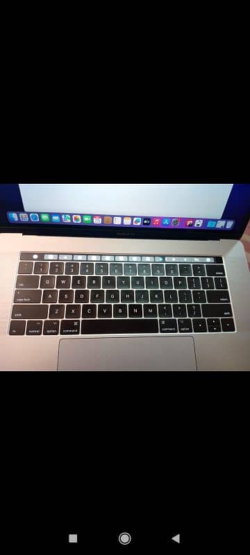 MacBook Pro 2017 2