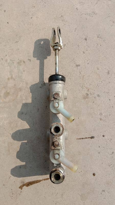 Suzuki Bolan/Pickup Master cylinder 2