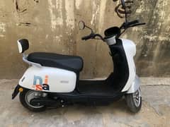 EVEE Electric Scooty 2024 FOR SALE