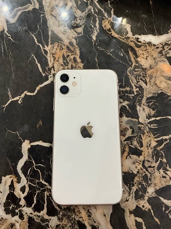 iphone 11  to sell 1