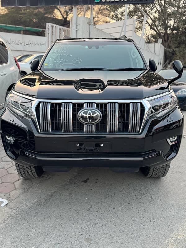 Toyota Prado 2019 1