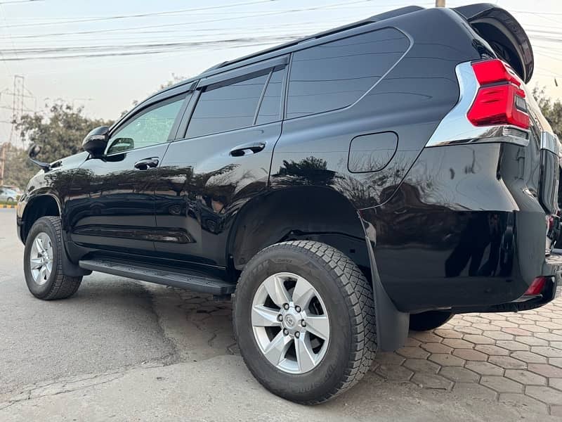 Toyota Prado 2019 4