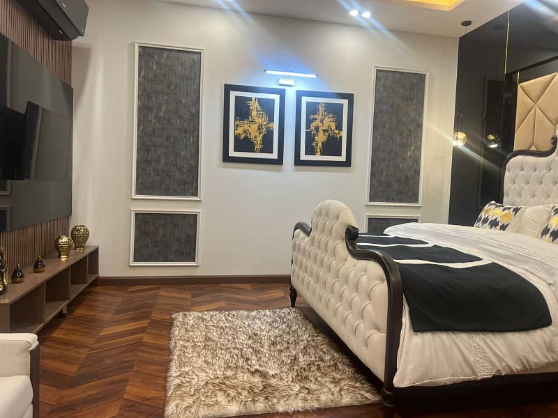 Phase 6 Block B 1 kanal fully furnished House for Sale Top Location 6