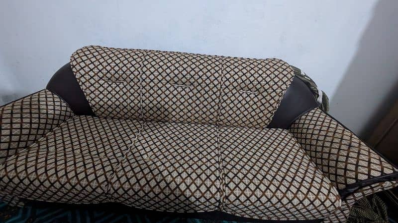 5 seater Sofa set 3