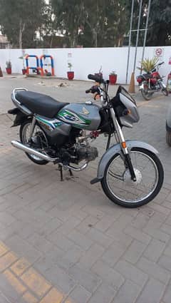 HONDA CD 70 DREAM LUSH CONDITION