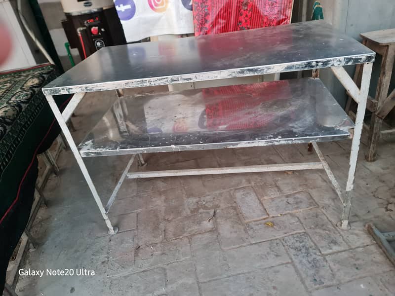 steel table and benches are urgent sale 2