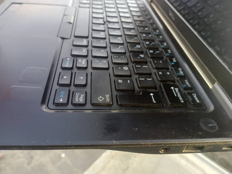 Dell Latitude E7450 A1 Condition With SSD 5