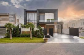 Fully Furnished 1 Kanal Brand New House For Sale IN DHA Lahore