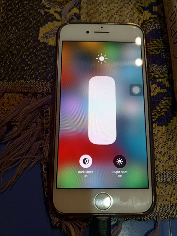 ip 7non pta 32gb bettry 81% all ok whatsapp 03165656662 only msg 1