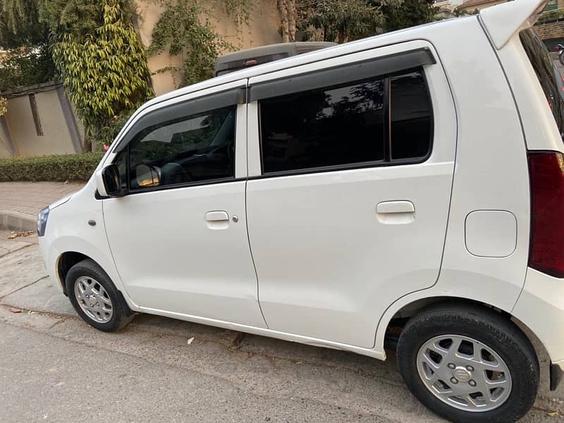 Suzuki Wagon R 2019 3