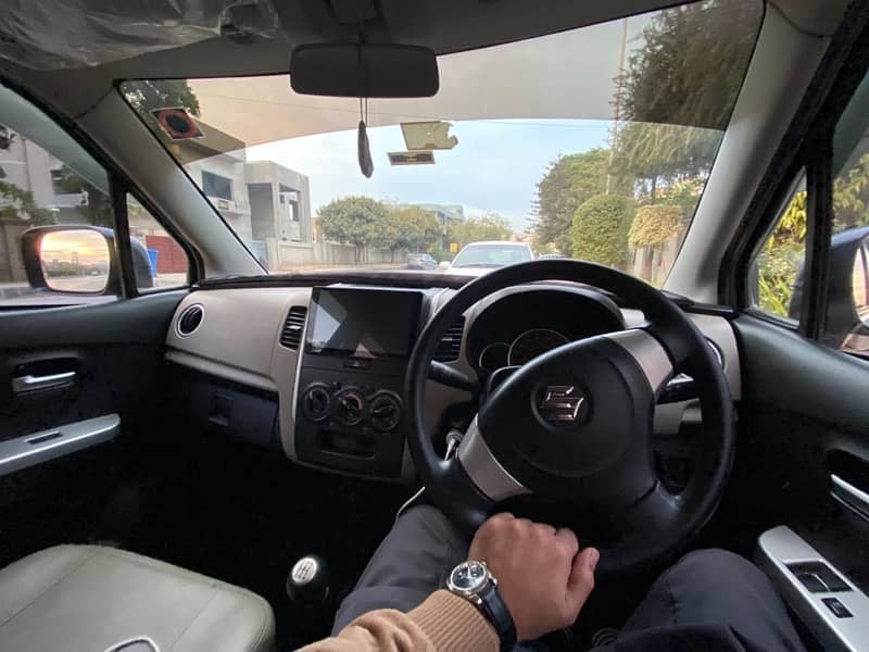 Suzuki Wagon R 2019 4