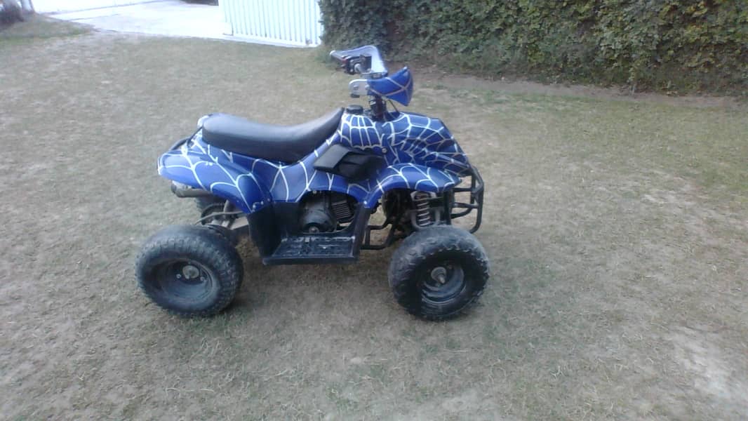 Quad bike 70cc good quality for childrens and teenager. 1