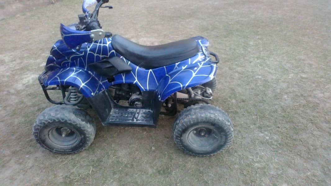 Quad bike 70cc good quality for childrens and teenager. 3