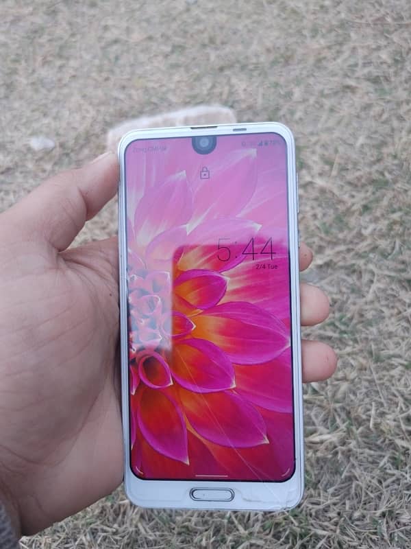 Aquos  R2 Pta approved 0