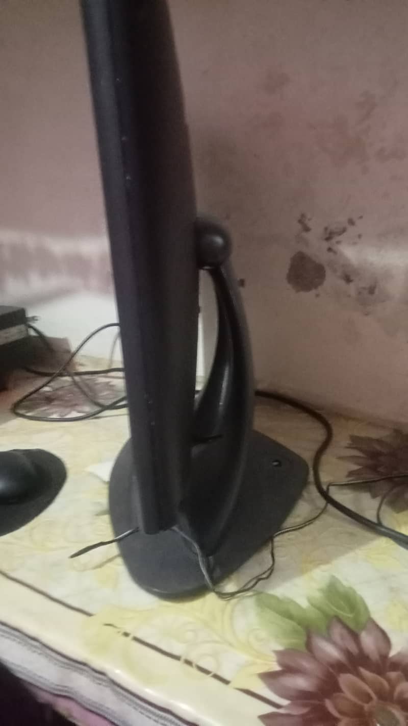 Desktop computer setup for sale 0