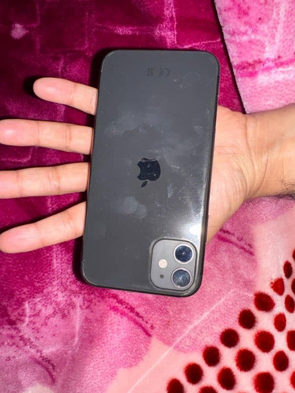 iphone 11 condition 10/10  non pta factory unlock 03120063593 6