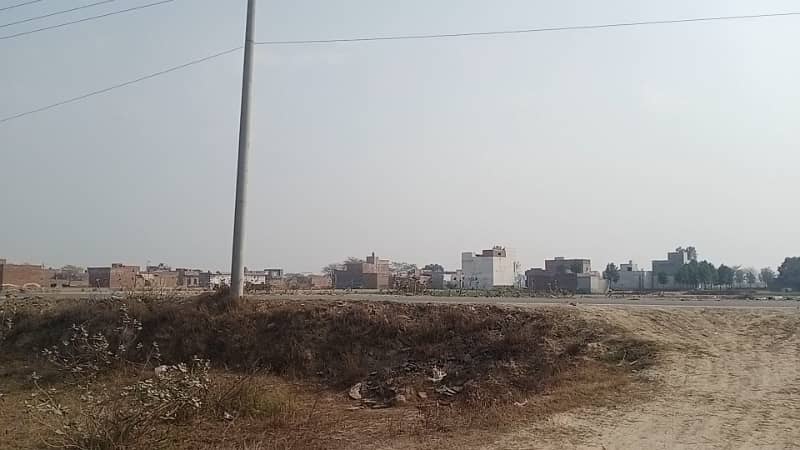 1 Kanal Plot Near new defence road and ferozpur road kahna nau Lahore 3