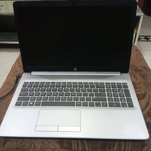 HP 255 g7 notebook 1