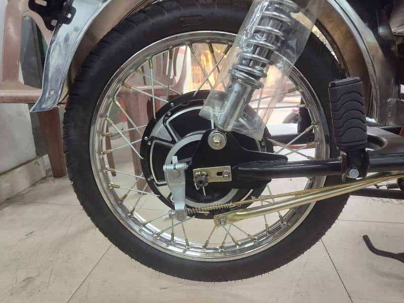 PakZon PE-70D Electric Bike with DRY GEL BATTERIES | Ahsan Autos 3