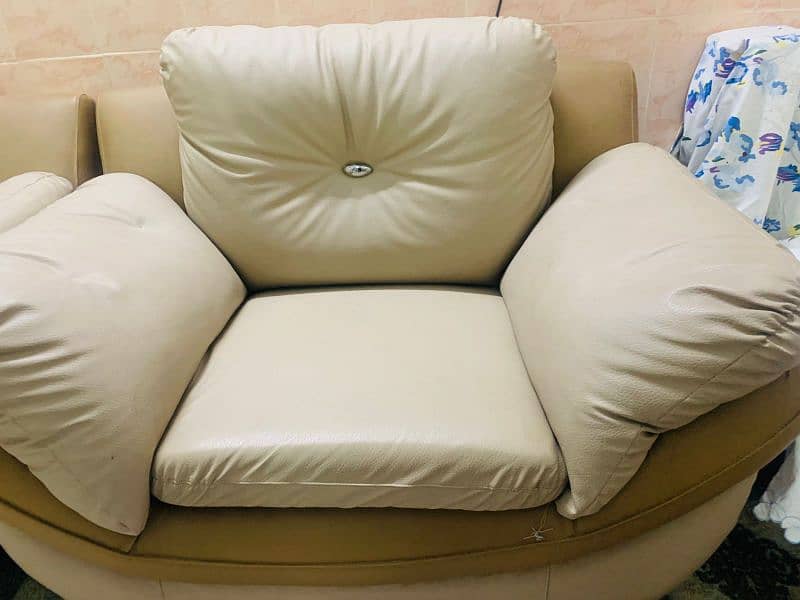 7 seater sofa 1