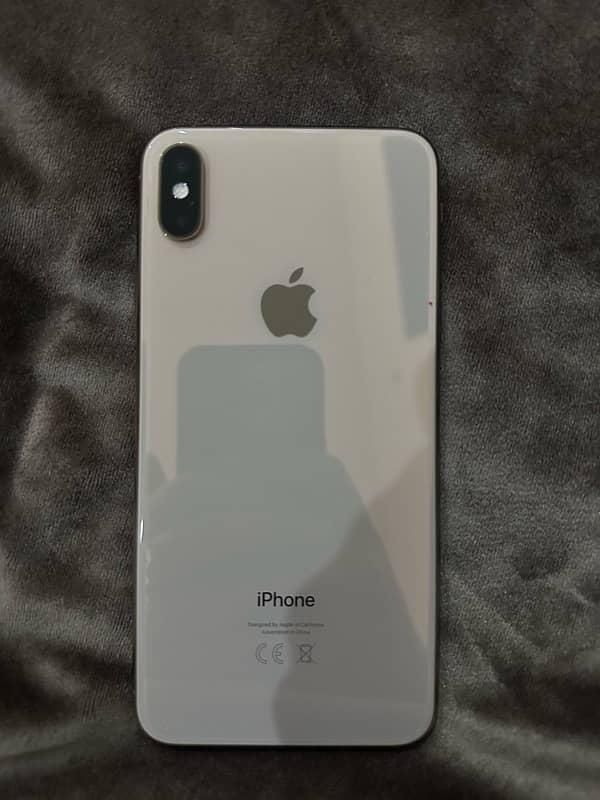 xs max 64gb factory uncloked 7