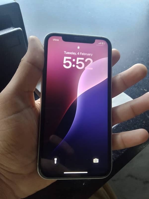 iphone XR brand new condition 4