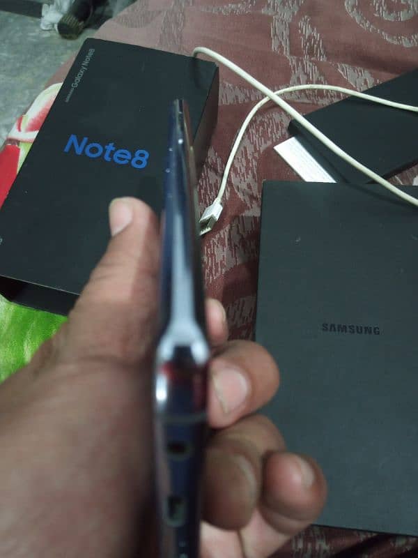 Samsung Note 8 3