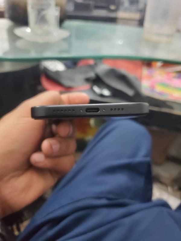 iphone 15 plus Black colour 3