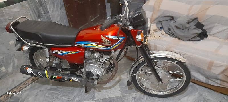 Honda 125 2018 Untique bike ha Mashallah sy Full janion 100% 2