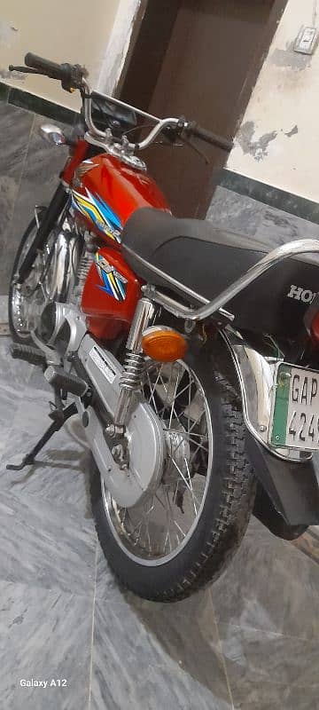 Honda 125 2018 Untique bike ha Mashallah sy Full janion 100% 10