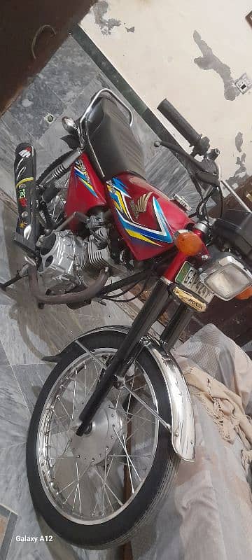 Honda 125 2018 Untique bike ha Mashallah sy Full janion 100% 12