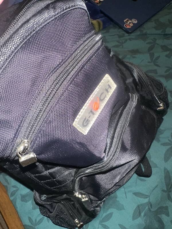 G tech bag from US with MP3 wire 0